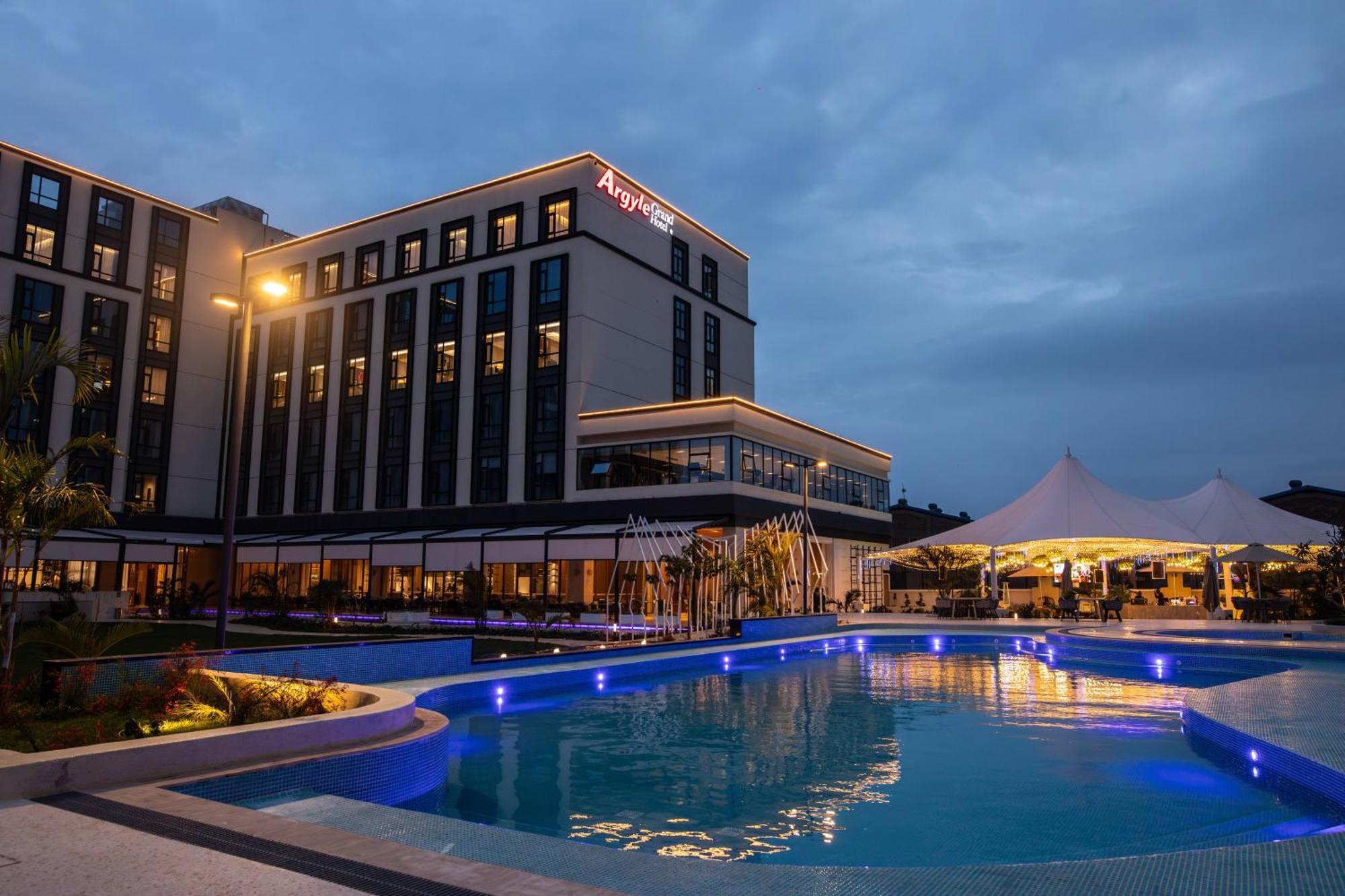 Argyle Grand Hotel Nairobi Airport エクステリア 写真